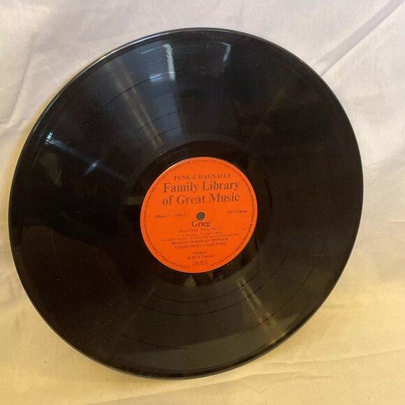 Piano Concerto In A Minor Peer Gynt Suite No. 1 (Vinyl, 1976) RCA Custom FW-307 - Picture 8 of 9